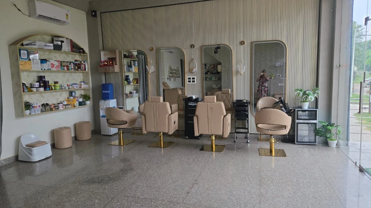 Glam Studio Salon