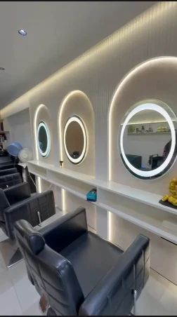 GLAM HAUS