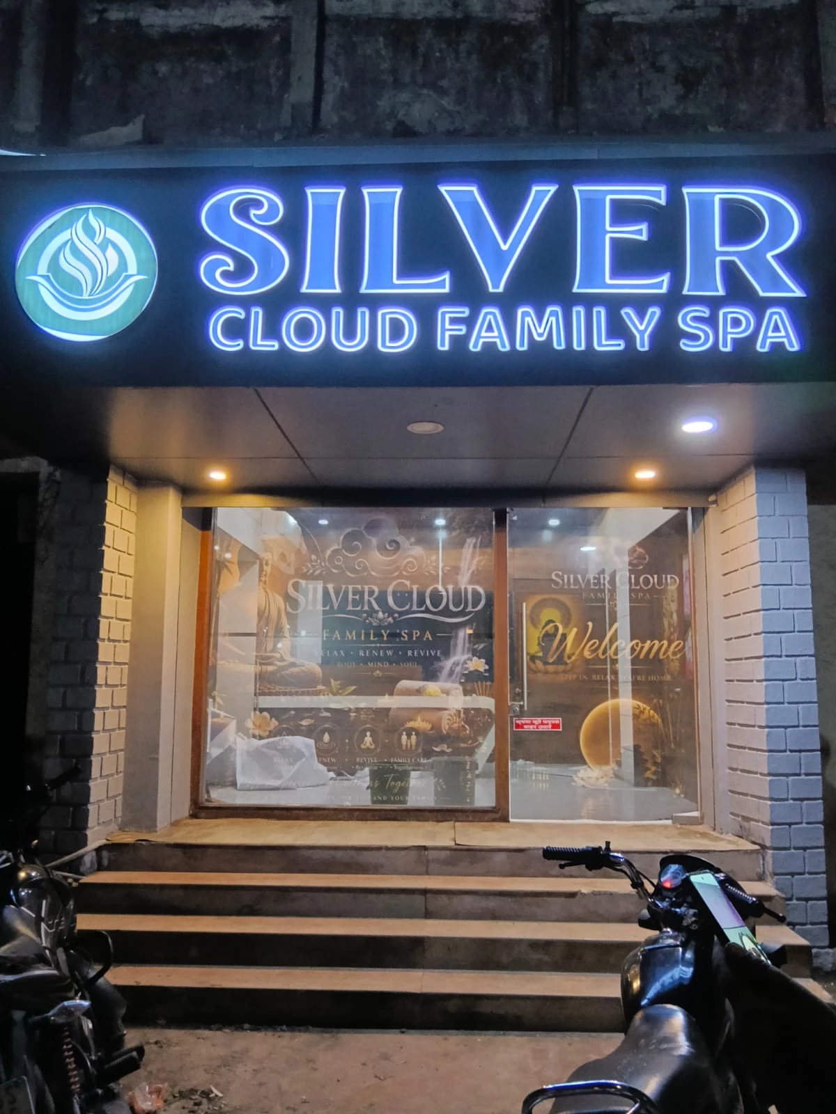 Silver Cloud Family Spa